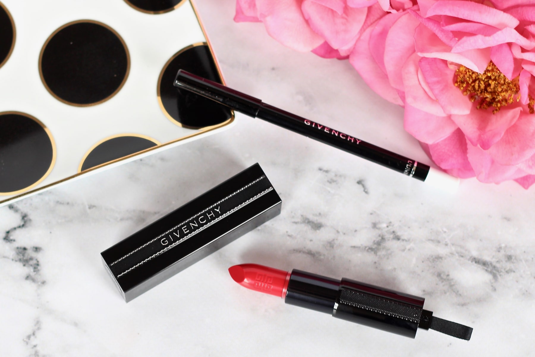 givenchy 13 rouge interdit